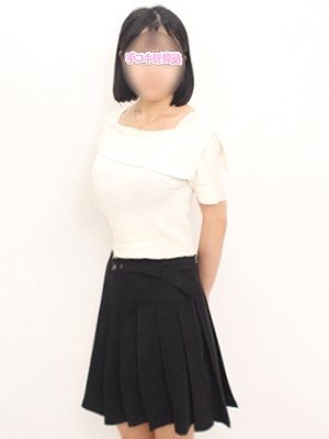 桐谷れな